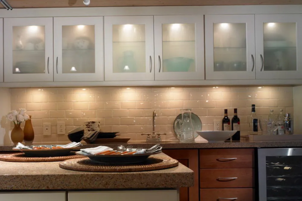 Under-Cabinet Lighting Useful and Fashionable