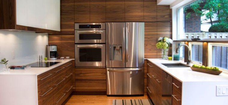 Modern wooden kitchen design